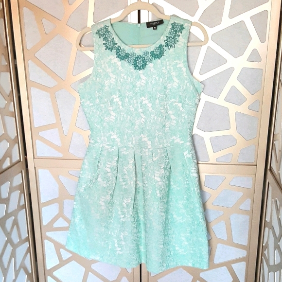 Allen B. By Allen Schwartz Dresses & Skirts - NWOT ALLEN B. Floral Jeweled Shift Dress